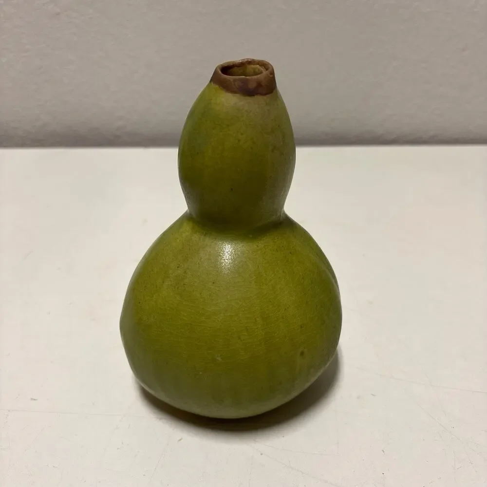 Vtg Patricia Garrett Gourd Squash Pottery Vase 6.5